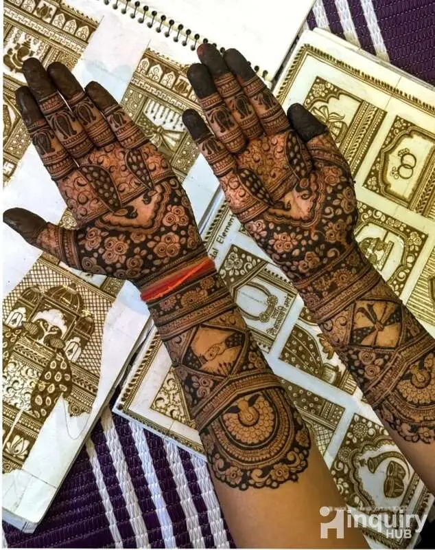 Falak Mehandi Artist