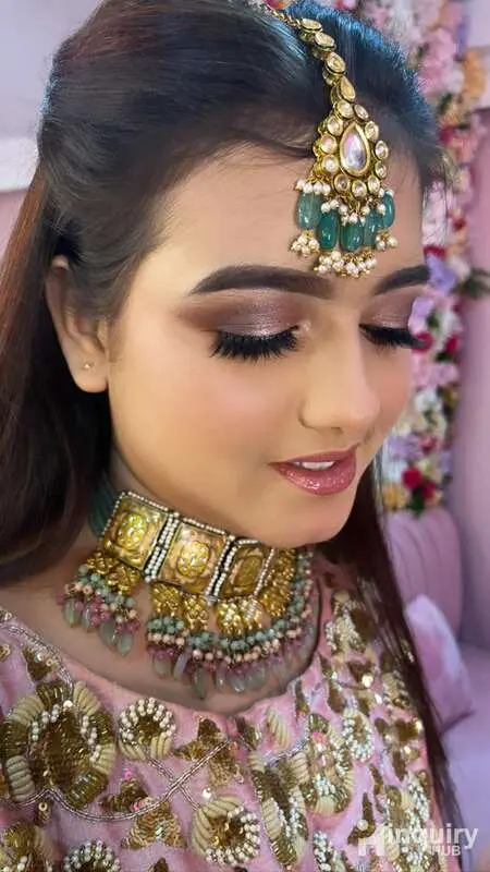 Nageen Obaid Makeup Artist