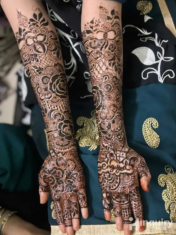 Nusrat Mahendi Artist