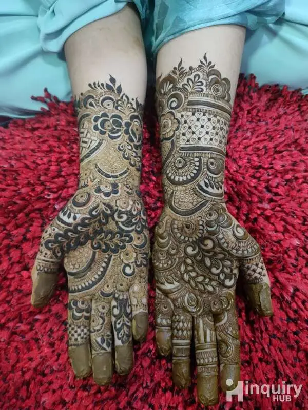 Ashna Mehandi Artist