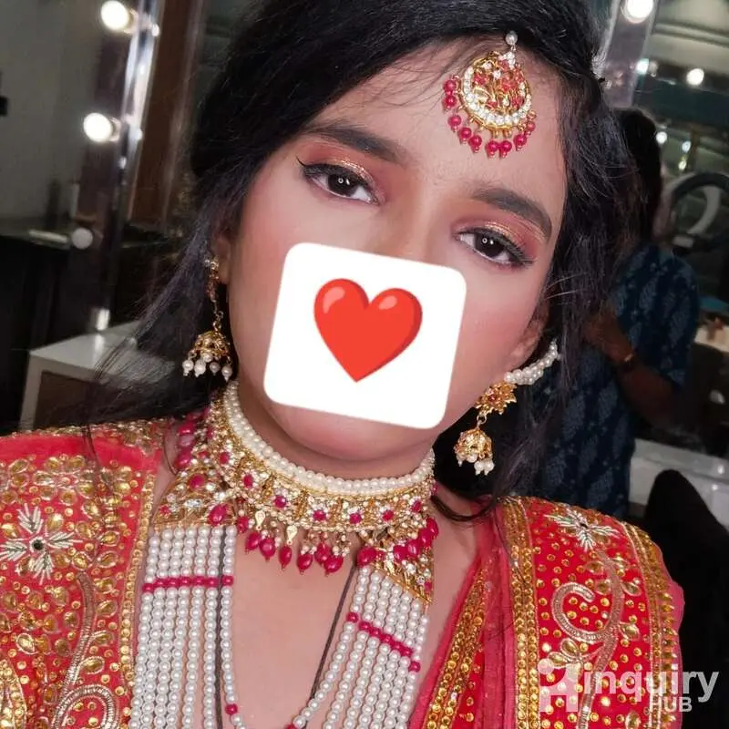 Make Upby Sadiya