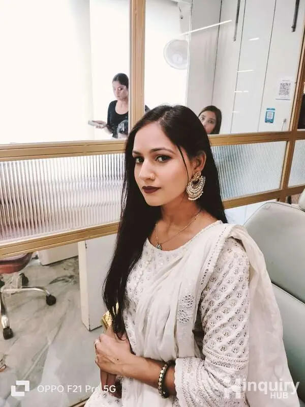 Reena Makeup Artists