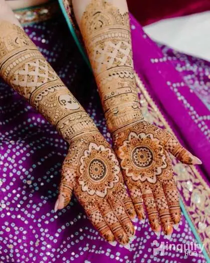 Khairun Mehndi Artist