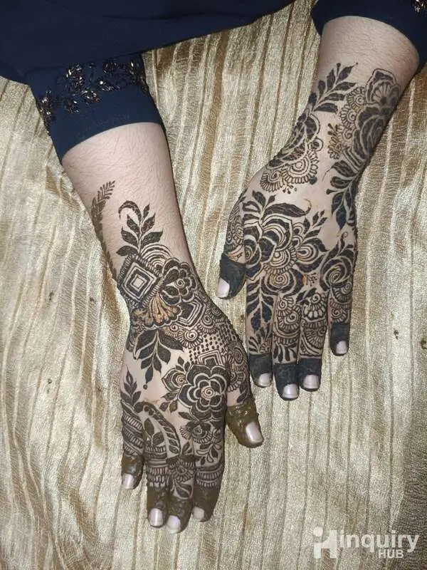 Khairun Mehndi Artist