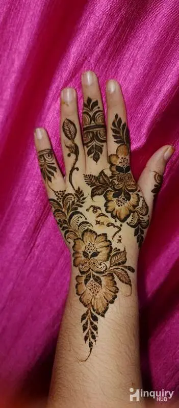 Khairun Mehndi Artist