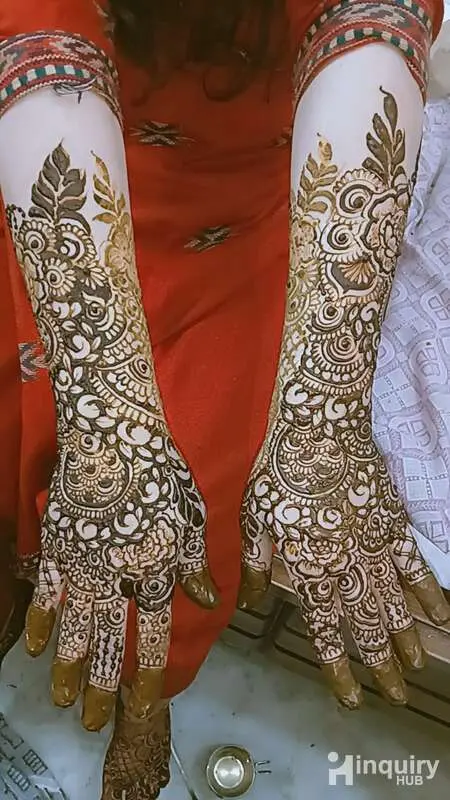 Afreenmhendiartist