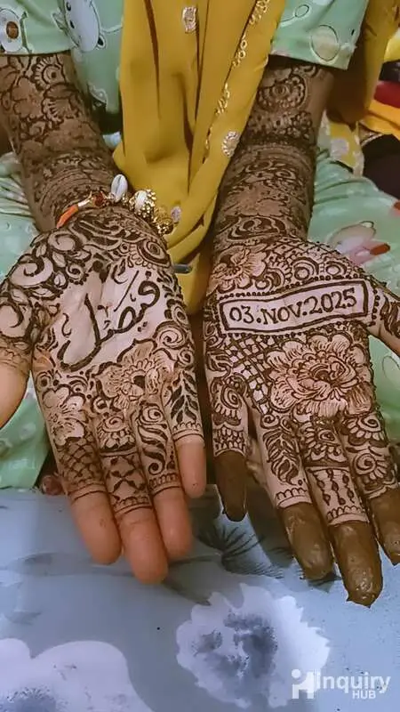 Afreenmhendiartist