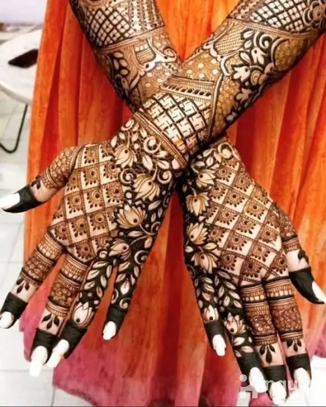 Mehendi Designer