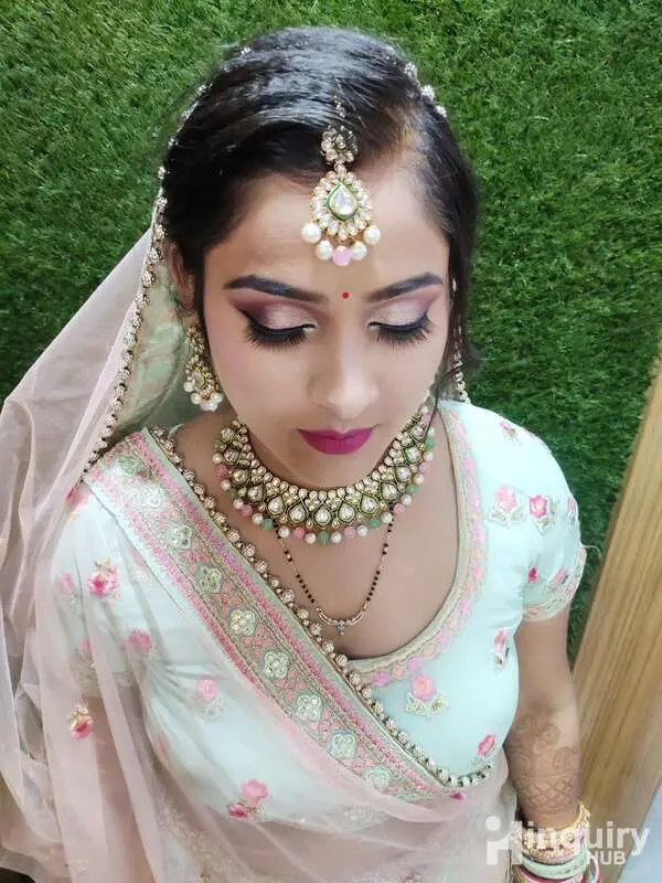 Mahika  Makeupartist
