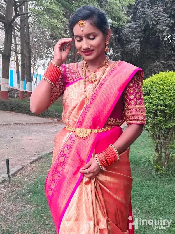Punam Mekup Artist