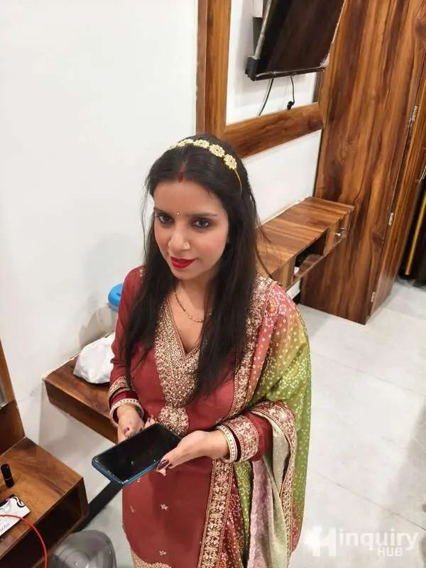 Makeupbyrituarora