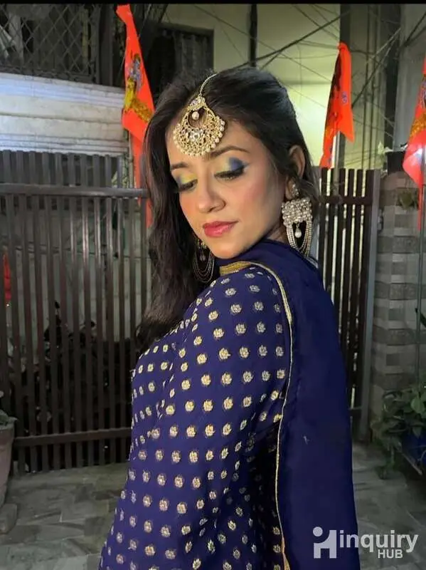 Makeupbyrituarora