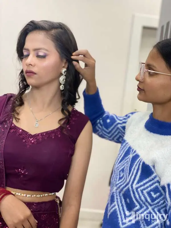 Roshi Makeup Artists