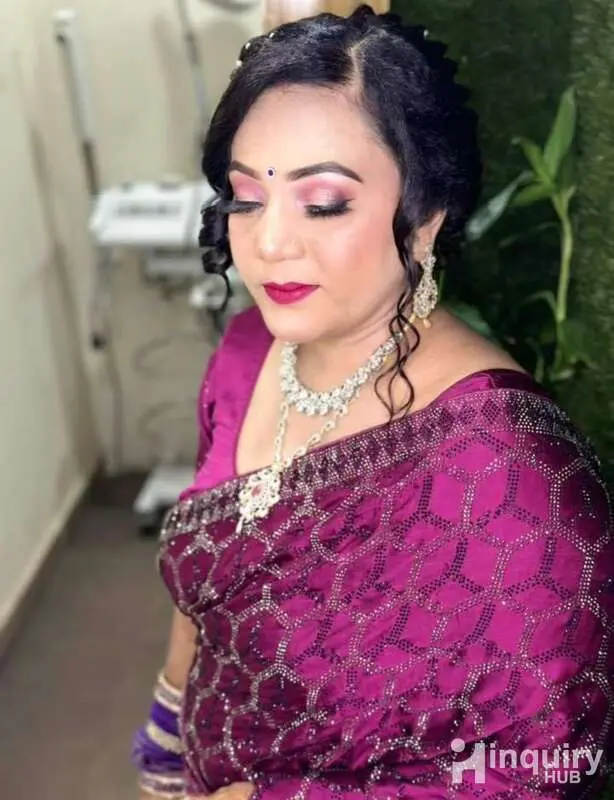 Rakhi  Makeupartist