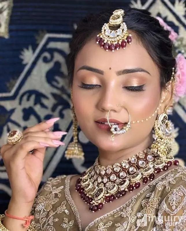 K K  Beauty Parlour