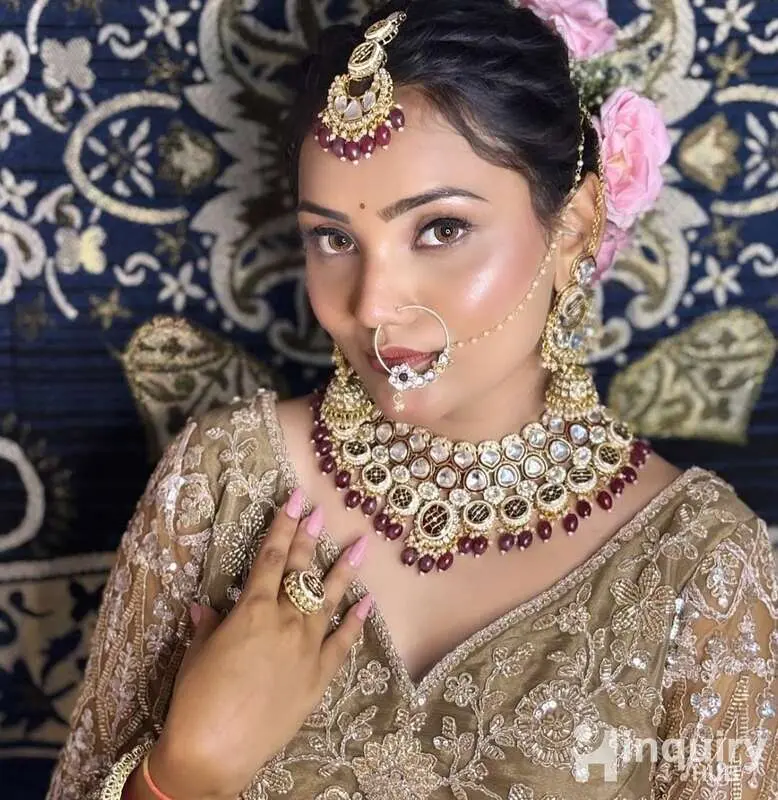 K K  Beauty Parlour