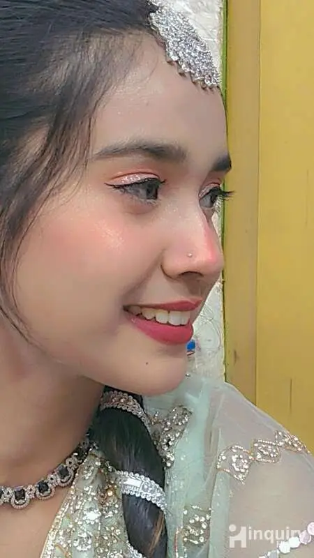 Amayra Khan