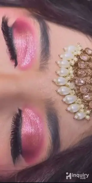 Makeupbyafza