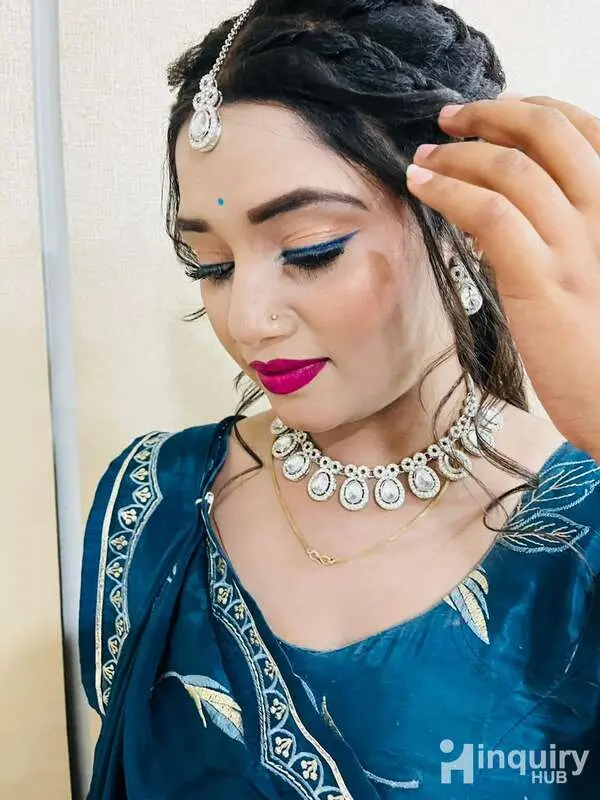 Makeup Artist Dipasha
