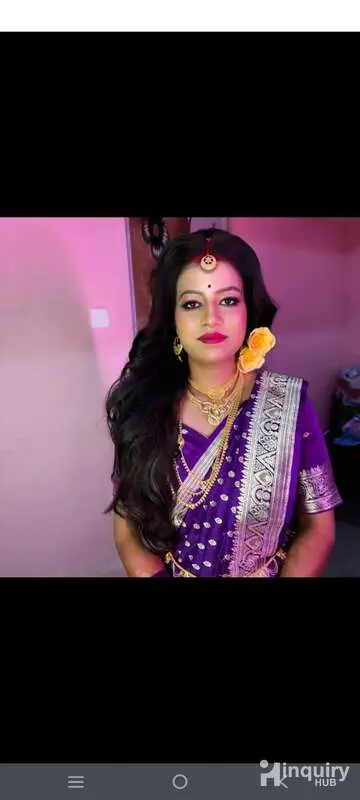 Makeup Artist Moniniraj