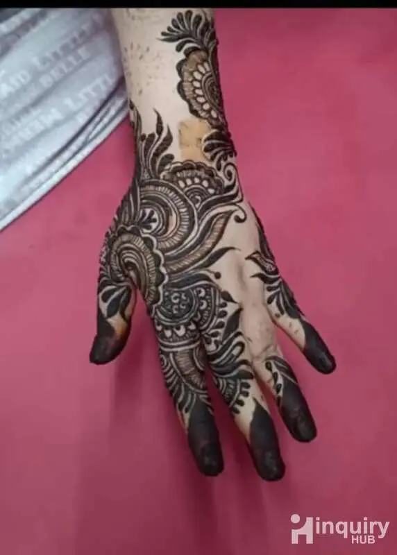 Mehandi Artist Sara