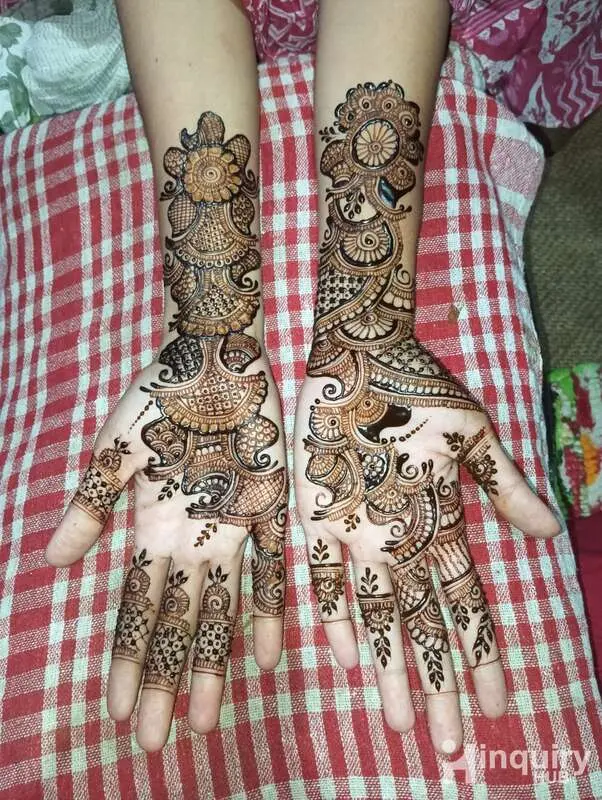 Mehandi Artist