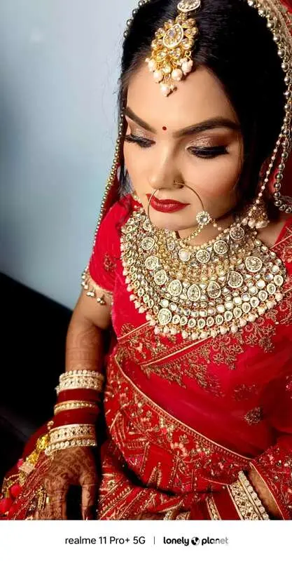 Glam With Akriti