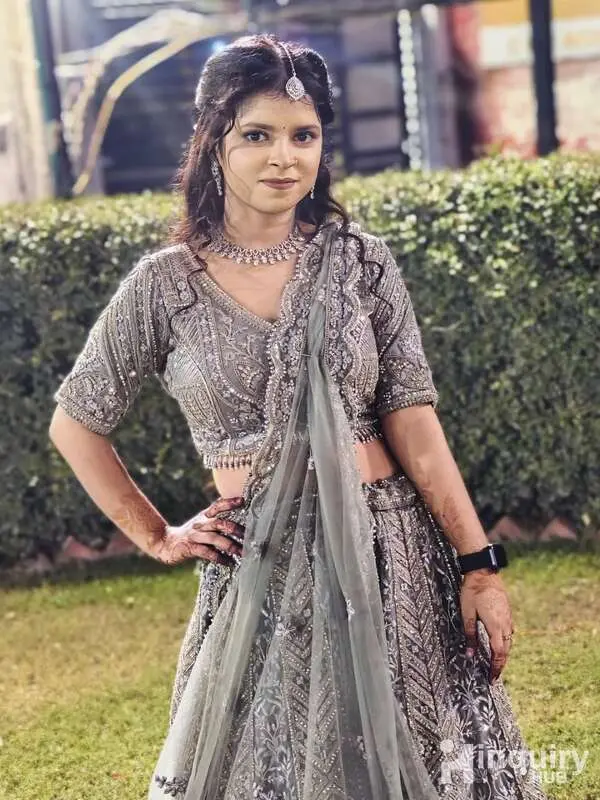 Aarti Makeup Artist