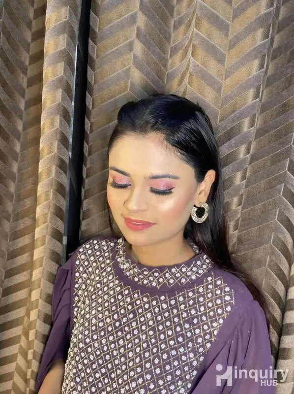 Makeup Artist Sidra Glamaura
