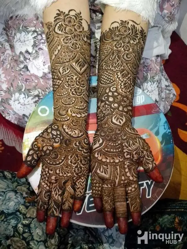Mehndi Designs By Lubna 