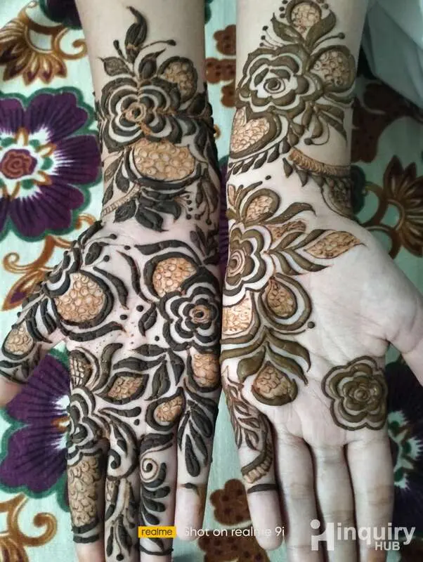 Mehndi Designs By Lubna 