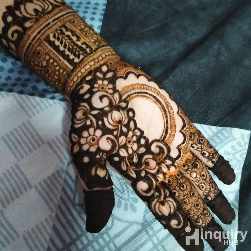 Mehndi Designs By Lubna 