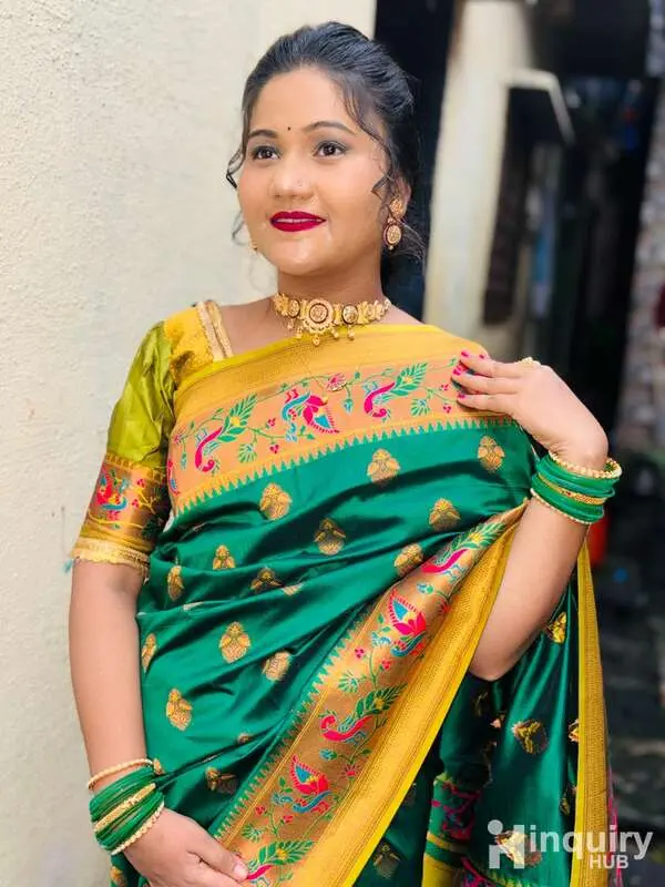 Trupti Kulapker Makeupartist