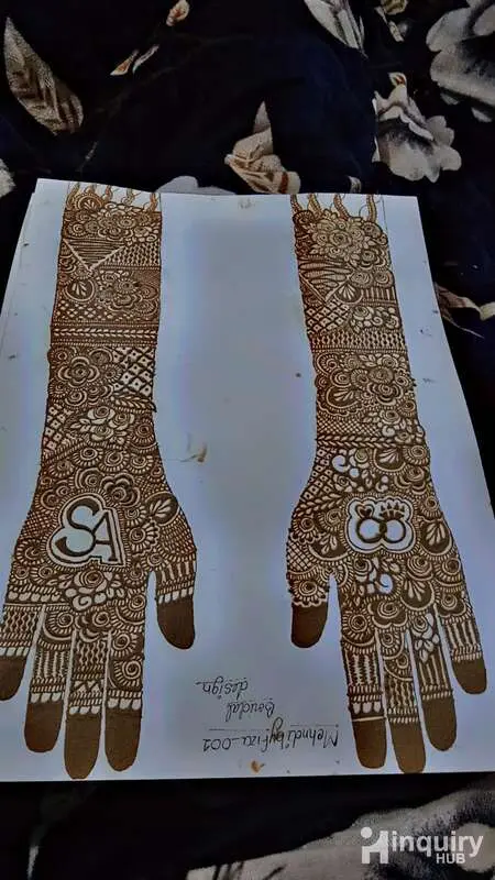 Fiza Mehndi Artist's