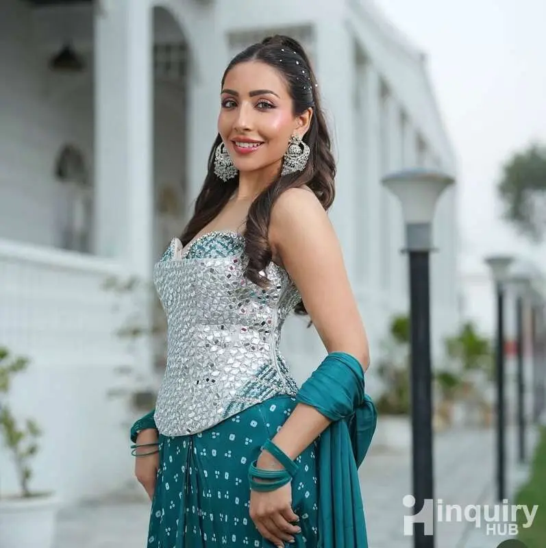 Manisha Sharma Makeupartist