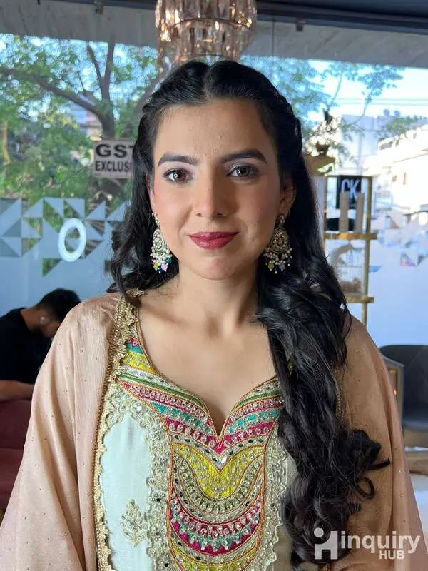 Chhaya Makeup Artist