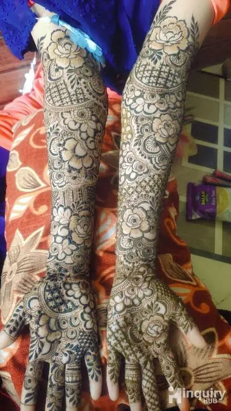 Anam Mehndi Creation