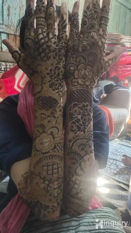Anam Mehndi Creation