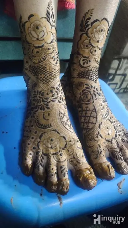 Anam Mehndi Creation