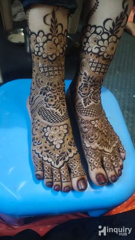 Anam Mehndi Creation