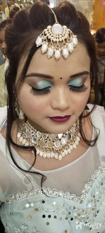 Makeover Artist