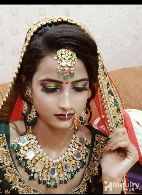 Makeover Artist