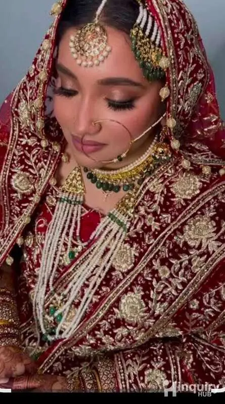 Queen Makeup Artist
