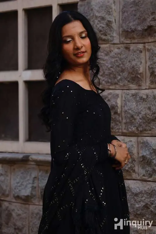 Makeupby Hiraljain