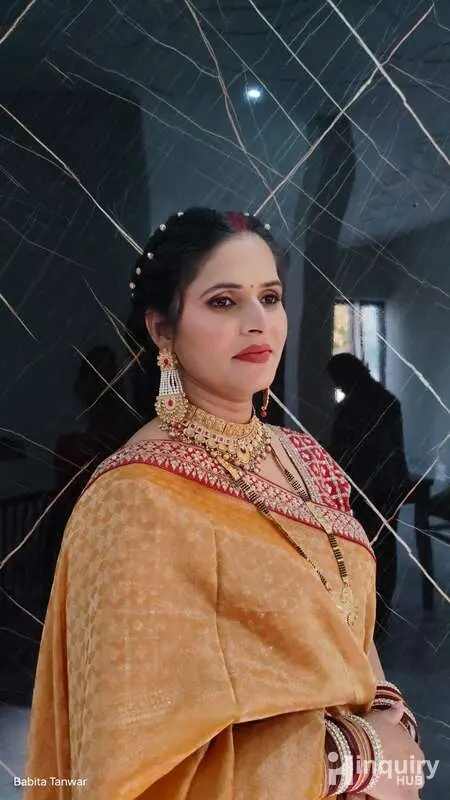 Babita Makeovers Artist