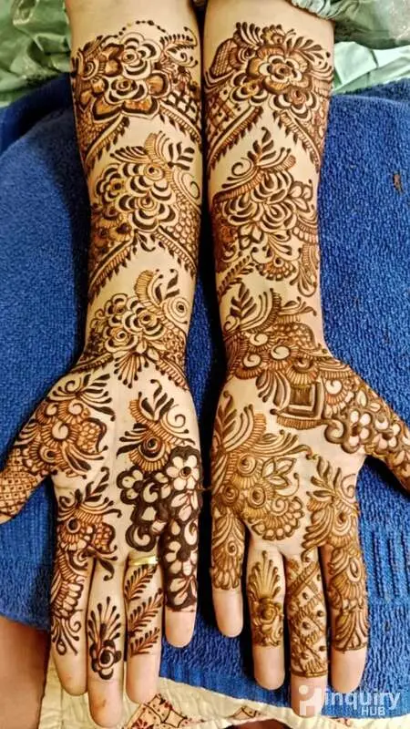 Mehndi Artist Muskan
