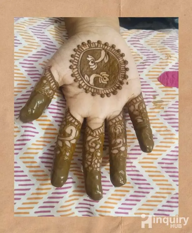Amira's Mehandi Artists