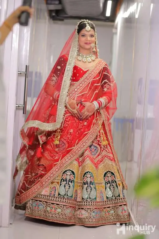 Sakshi Makeup Over