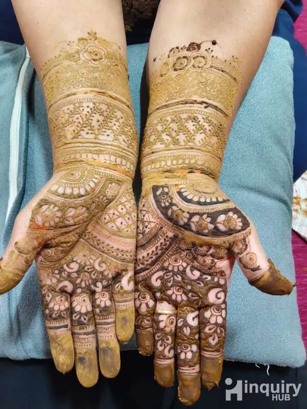 Meghna Mehndi Artist
