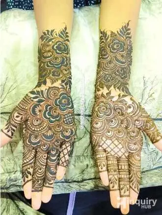 Ayesha Mehndi Artists
